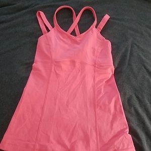 Lululemon pink tank